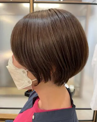 ショート シノハラ ガクト ショート/白髪ぼかしのヘアスタイル