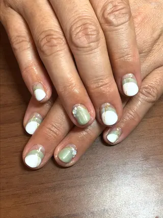 ネイル M nail はやまうららのネイルデザイン