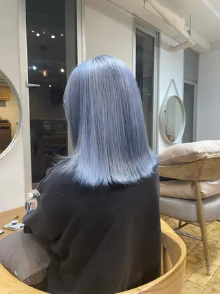 ショート カラー ネイル マツエク・マツパ アイブロウ ⭐ハイトーンブリーチ ミルクティーピンクのヘアスタイル