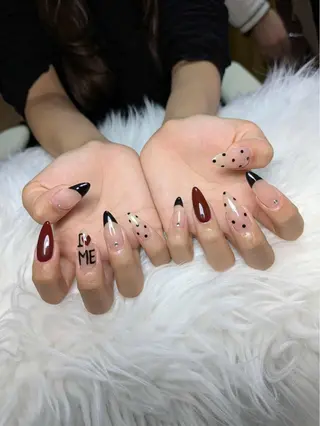 ネイル Queen Nail 　クイーンネイルのネイルデザイン