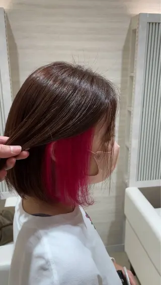 ショート カラー 脱白髪染め白髪ぼかし TERA(寺崎)のヘアスタイル