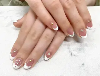 ネイル AYA Reginaのネイルデザイン