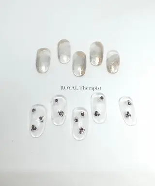 ネイル 【寺岡】 ロイヤル•セラピストのネイルデザイン