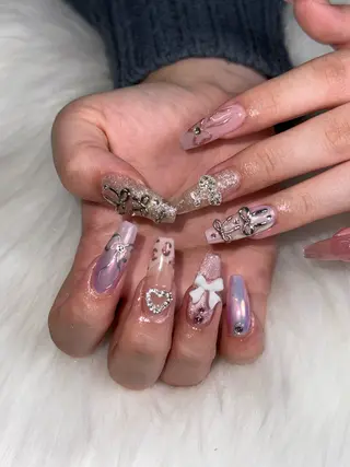 ネイル Nail Salon L'arc所属・💊大阪/心斎橋 moni🧠のネイルデザイン