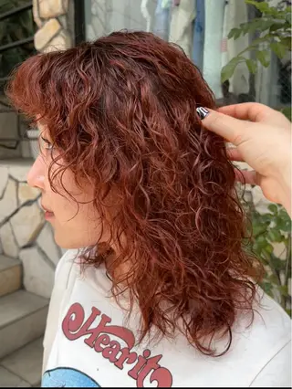 ミディアム カラー AOI ハイトーン/ボブのヘアスタイル