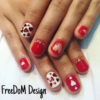 ネイル ＦreeDoＭ   Design所属・W KUMIのネイルデザイン