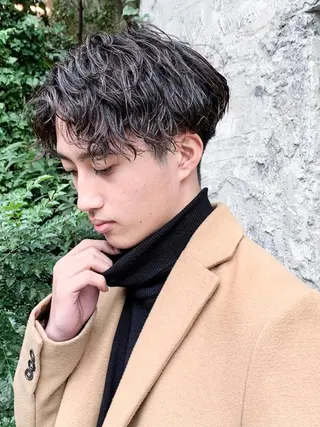 ミディアム パーマ メンズ メンズ似合わせ🪞 リピート率No.1のヘアスタイル