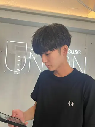 ミディアム メンズ je suis heureuse所属・ハイライトカラー 🌀ゆい❣️のヘアスタイル