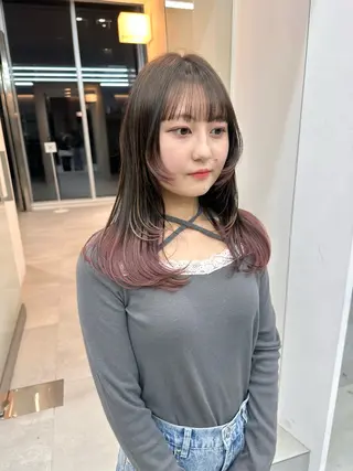 セミロング カラー 染谷 遥花のヘアスタイル