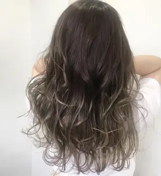 カラー ブリーチ毛縮毛矯正 👑山口のヘアスタイル