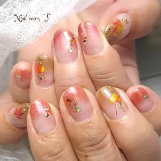 ネイル Nail room  "S"  SAKAIのネイルデザイン
