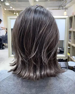 ミディアム カラー LITTY所属・レイヤー/髪質改善 /山永圭介のヘアスタイル