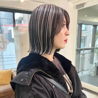 ショート カラー パーマ ヘアアレンジ 🧨ブリーチー×ボブ レイヤー💎じゅえるのヘアスタイル