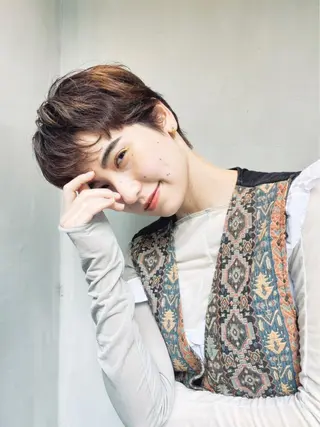 ショート パーマ ENIF ヤマグチアツコのヘアスタイル