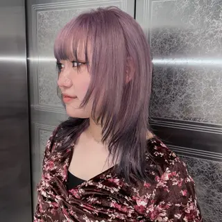カラー 中山くるみ/ NORA UMEDAのヘアスタイル