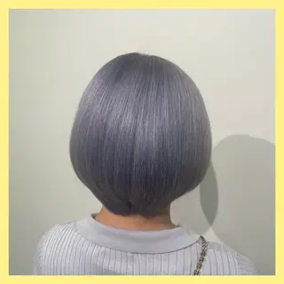 ショート カラー 艶髪美容師 🧸YUZU🤍のヘアスタイル