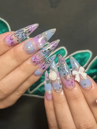 ネイル SoLuna 【ソルナ】のネイルデザイン