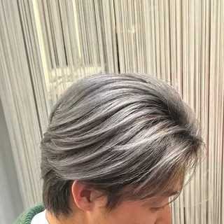 ショート カラー パーマ メンズ 鶴田 来夢のヘアスタイル