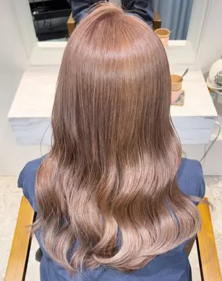 ロング カラー [渋谷ブリーチ] 玲弥のヘアスタイル