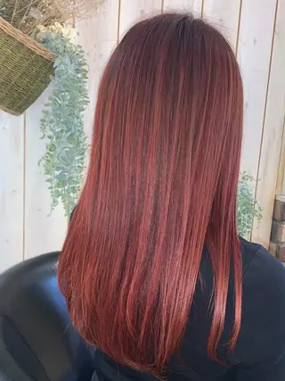 ロング 中井 茅佳のヘアスタイル