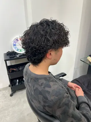 パーマ メンズ fifth神宮前 HIN★T★のヘアスタイル