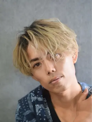 ミディアム Noil【ノイル】所属・KEI SUKE∞のヘアスタイル