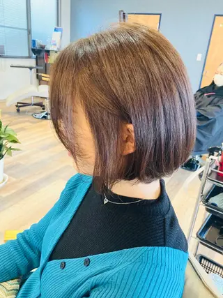 ミディアム カラー 中野 紹江のヘアスタイル