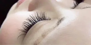 マツエク・マツパ cinderella eye所属・石原 瞳のマツエク・マツパデザイン