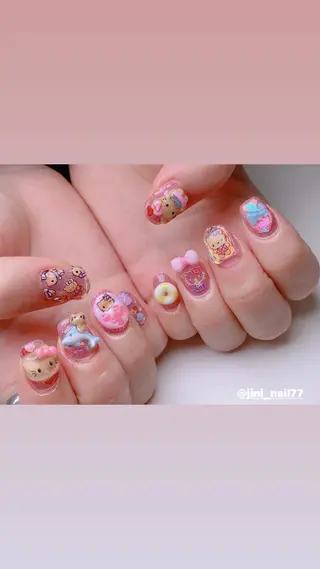ネイル JINI NAIL所属・ジニ ネイルのネイルデザイン