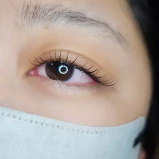 マツエク・マツパ Room beautysalon所属・Room   〔 YUI 〕のマツエク・マツパデザイン