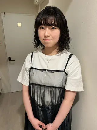 ショート パーマ pu+on. nailworks所属・fuyumi / ニュアンスネイルのネイルデザイン