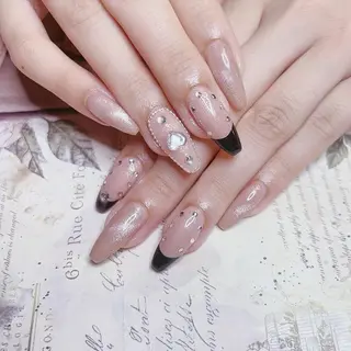 ネイル NOIROUGE所属・NOI ROUGEのネイルデザイン