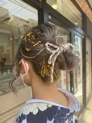 ショート ヘアアレンジ 美容室FaB千葉店所属・千葉ハイトーンカラー KASUMIのヘアスタイル