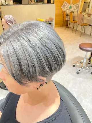 ショート EIGHT　最所 瑞稀のヘアスタイル