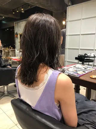 ミディアム マンツーマン／韓国 ヘア‎Amiのヘアスタイル