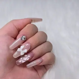 ネイル SHI ONのネイルデザイン