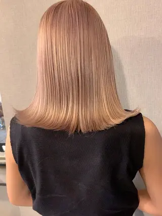 セミロング stylist ネネのヘアスタイル