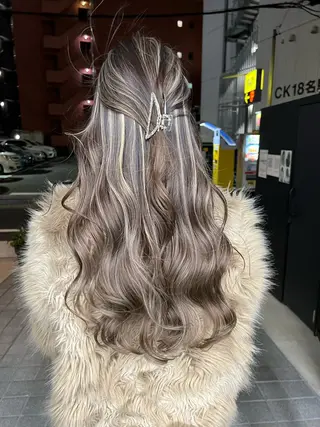 ロング 原田 瑠月のヘアスタイル