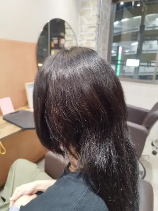 カラー 小川 拓真のヘアスタイル