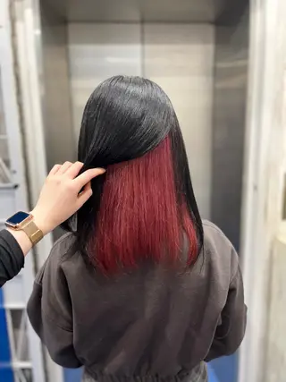 ミディアム white.梅田所属・White梅田 / COCOのヘアスタイル