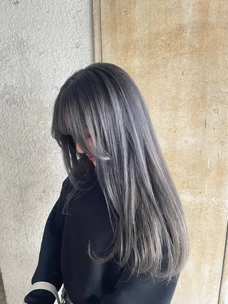 ロング FLOPNIK所属・クニマツ クレアのヘアスタイル