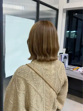 ショート カラー 韓国ヘア/透明感カラ ー/メンズレディースのヘアスタイル