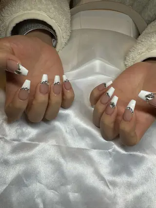 ネイル 濱岡 咲のネイルデザイン