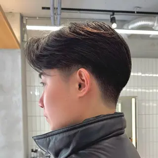 メンズ 表参道/センター パート/SOTAのヘアスタイル