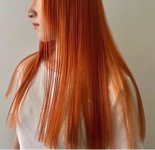 ロング カラー NEST by chord所属・サキ🤍ハイトーン 🩰くびれ巻きヘアのヘアスタイル