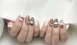 ネイル Nhit Nailsのネイルデザイン