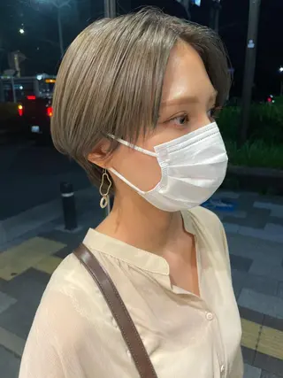 ショート カラー コイデ リュウセイのヘアスタイル