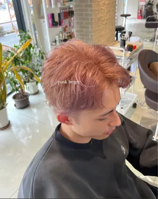 カラー メンズ 大野 桃果のヘアスタイル