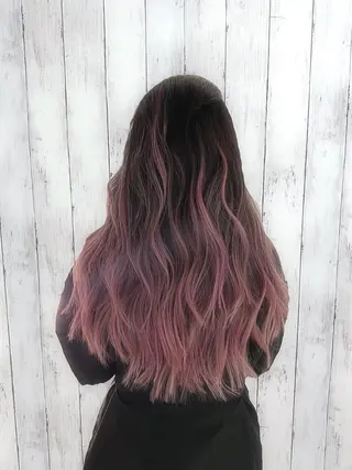 ロング カラー ヘアアレンジ エクステ専門店 Vのヘアスタイル