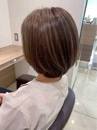 ショート カラー 三川 洋樹のヘアスタイル